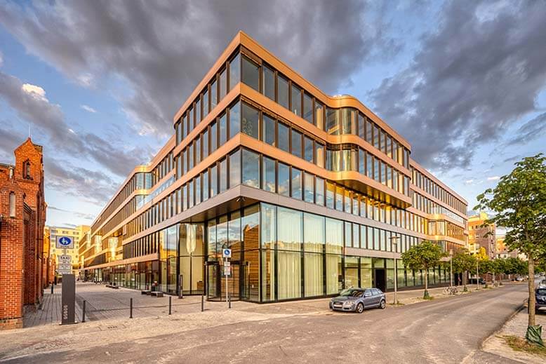 Het nieuwe hoofdkantoor van STRATO aan de Landsberger Allee in Berlijn.